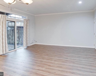 938 Herons Run Lane - Photo Thumbnail 7