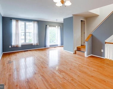 938 Herons Run Lane - Photo Thumbnail 20