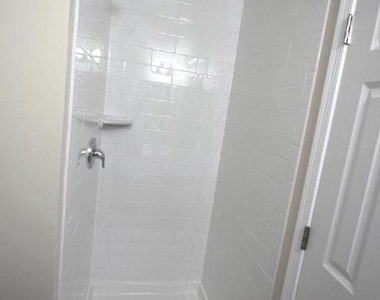 48 Monarch Drive - Photo Thumbnail 9