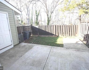 48 Monarch Drive - Photo Thumbnail 24