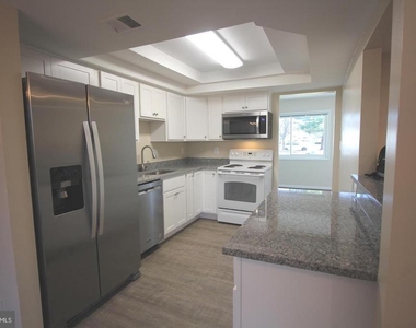 48 Monarch Drive - Photo Thumbnail 2