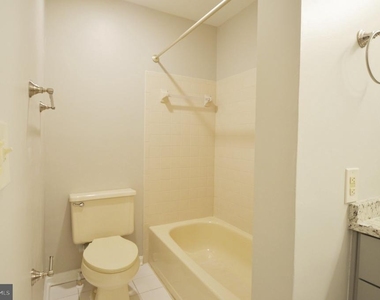 6920 Mary Caroline Circle - Photo Thumbnail 14