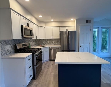 14548 Battery Ridge Lane - Photo Thumbnail 2