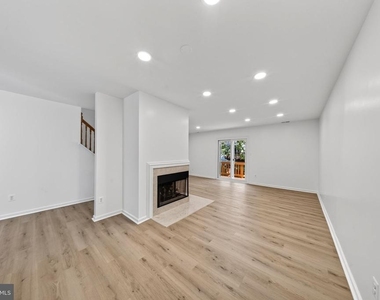 4123 Weeping Willow Ct Court - Photo Thumbnail 18