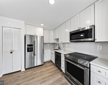 4123 Weeping Willow Ct Court - Photo Thumbnail 10