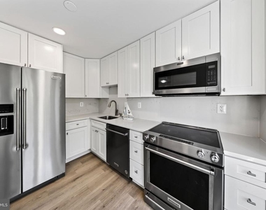 4123 Weeping Willow Ct Court - Photo Thumbnail 6