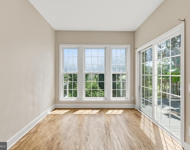 2524 Terra Cotta Circle - Photo Thumbnail 12