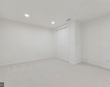 4408 Banff Street - Photo Thumbnail 27