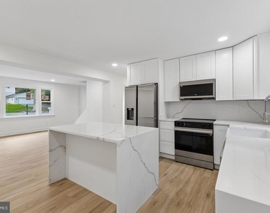 4408 Banff Street - Photo Thumbnail 13