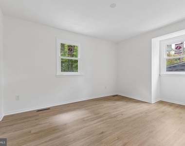 4408 Banff Street - Photo Thumbnail 18