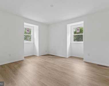 4408 Banff Street - Photo Thumbnail 19