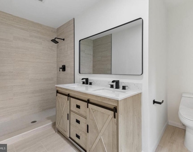 4408 Banff Street - Photo Thumbnail 25