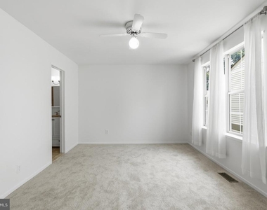 5906 Bridgetown Court - Photo Thumbnail 17