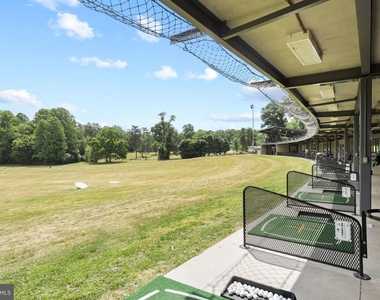 5906 Bridgetown Court - Photo Thumbnail 38