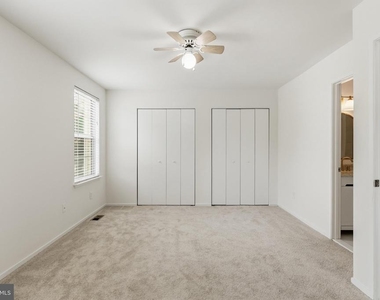 5906 Bridgetown Court - Photo Thumbnail 21