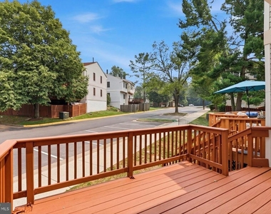 5906 Bridgetown Court - Photo Thumbnail 5