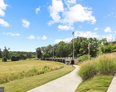 5906 Bridgetown Court - Photo Thumbnail 37