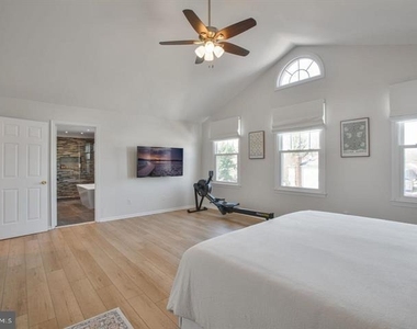 6923 Confederate Ridge Lane - Photo Thumbnail 21