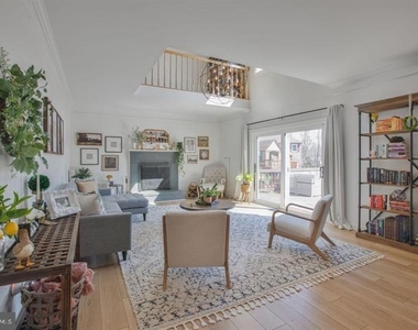 6923 Confederate Ridge Lane - Photo Thumbnail 12