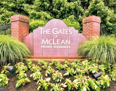 1521 Spring Gate Drive - Photo Thumbnail 23