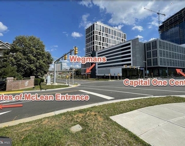 1521 Spring Gate Drive - Photo Thumbnail 16