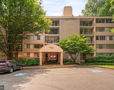 7753 Patriot Drive - Photo Thumbnail 1
