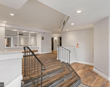 7753 Patriot Drive - Photo Thumbnail 2