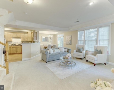 7131 Huntley Creek Place - Photo Thumbnail 2