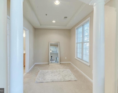 7131 Huntley Creek Place - Photo Thumbnail 17