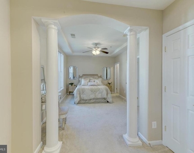 7131 Huntley Creek Place - Photo Thumbnail 18
