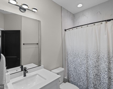 7361 Blade Drive - Photo Thumbnail 40
