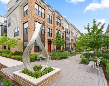 7361 Blade Drive - Photo Thumbnail 56