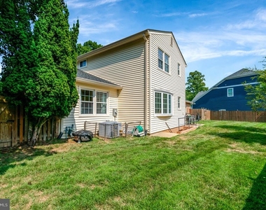 1363 Macbeth Street - Photo Thumbnail 13