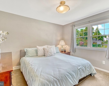 1363 Macbeth Street - Photo Thumbnail 23