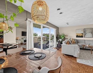 2636 Wagon Drive - Photo Thumbnail 7