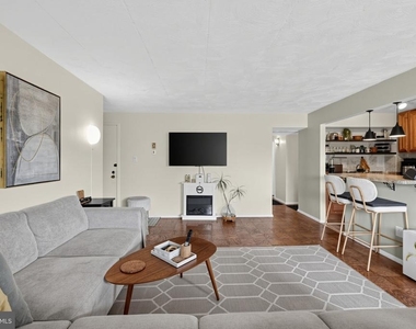 2636 Wagon Drive - Photo Thumbnail 2