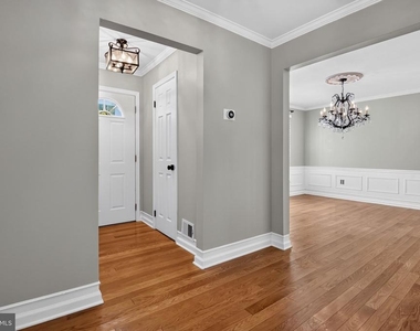 6143 Poburn Landing Court - Photo Thumbnail 2
