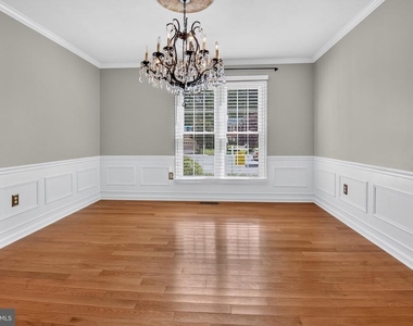 6143 Poburn Landing Court - Photo Thumbnail 6