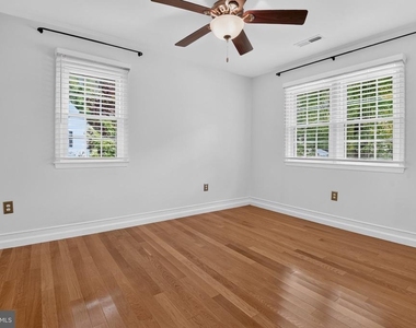 6143 Poburn Landing Court - Photo Thumbnail 26