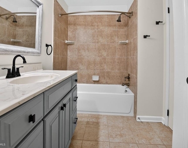 6143 Poburn Landing Court - Photo Thumbnail 33
