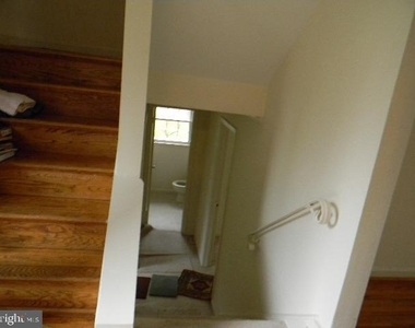 4320 Wakefield Drive - Photo Thumbnail 5