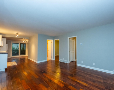 13743 Big Oak Lane - Photo Thumbnail 5