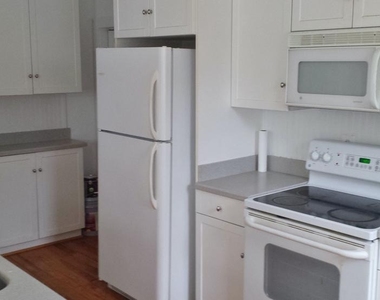 111 Academy Street - Photo Thumbnail 20