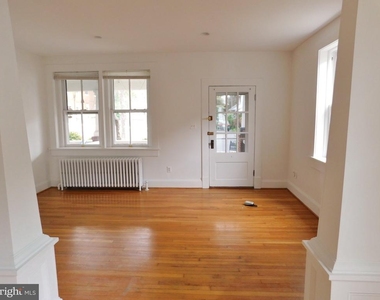 111 Academy Street - Photo Thumbnail 7