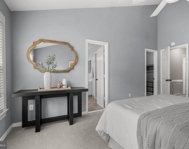 3905 Charles Avenue - Photo Thumbnail 19