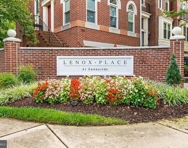 3905 Charles Avenue - Photo Thumbnail 2