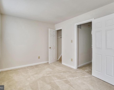 501 Colecroft Court - Photo Thumbnail 14