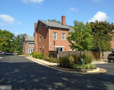 501 Colecroft Court - Photo Thumbnail 24