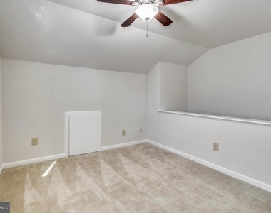 501 Colecroft Court - Photo Thumbnail 13