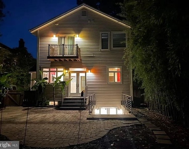 3221 N Pershing Drive - Photo Thumbnail 34